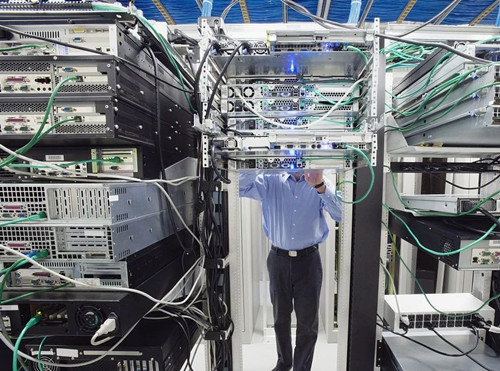 三层交流机与路由器区别在那里？？？？？？？